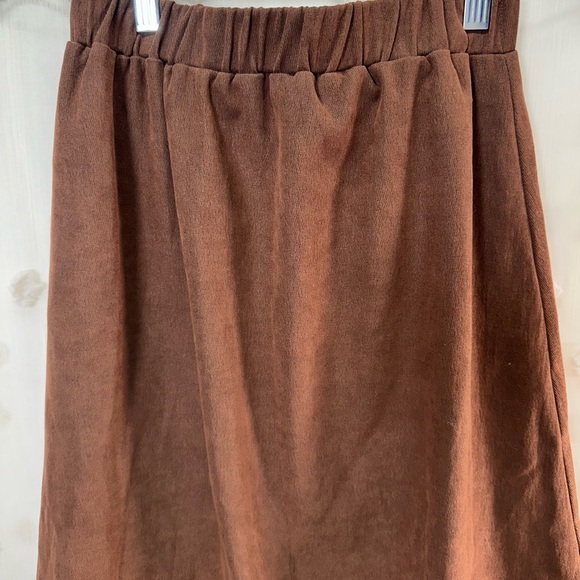 Dazy Women’s Brown A-Line Skirt Size Medium - Picture 2 of 8